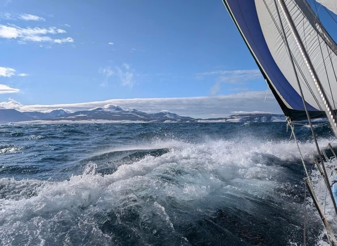 Transatlantic / Long-range voyages