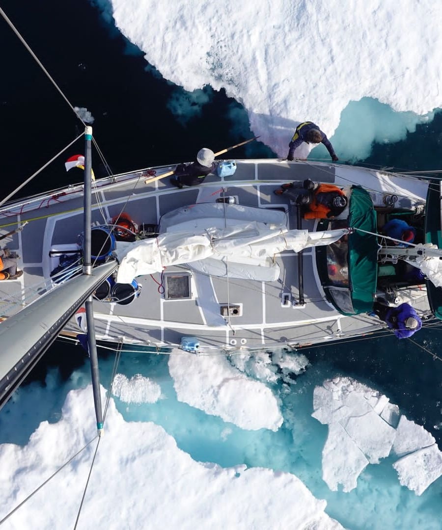Polar expeditions maritime delivery